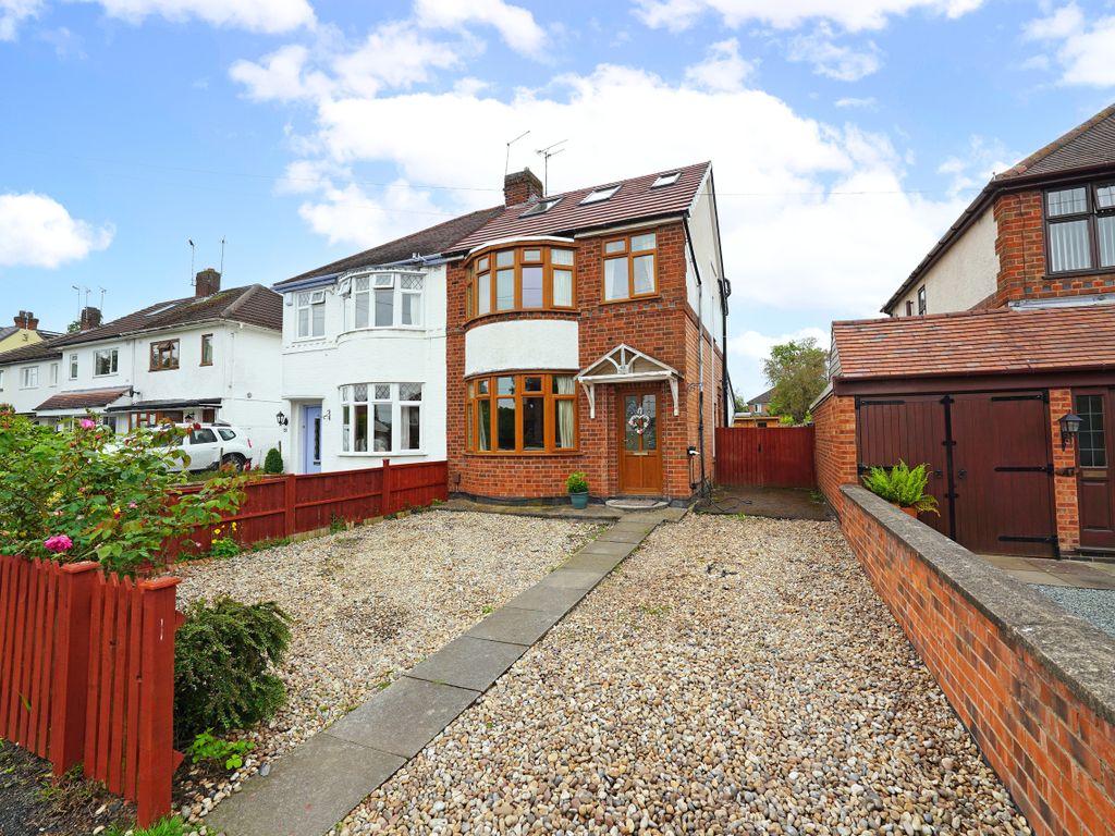 3 bed semidetached house for sale in Glen Park Avenue, Glenfield