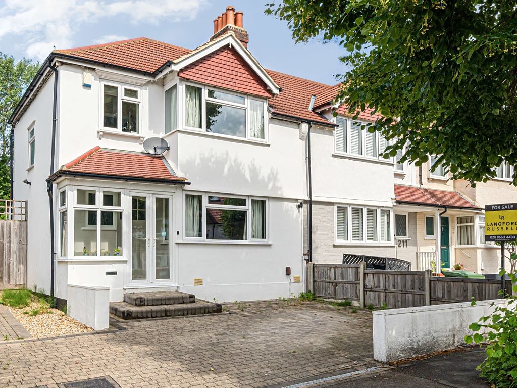 3 bed end terrace house for sale in Clock House Road, Beckenham BR3
