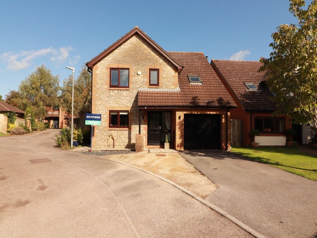 4 bed detached house for sale in Gifford Close, Rangeworthy, Bristol