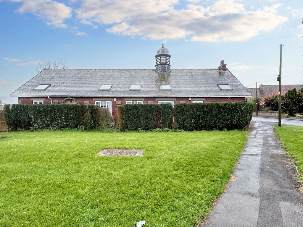 6 bed detached house for sale in Hadston Road, South Broomhill, Morpeth