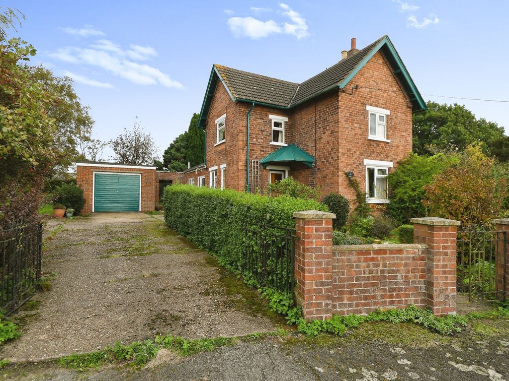 3 bed detached house for sale in Little London, Legsby, Market Rasen