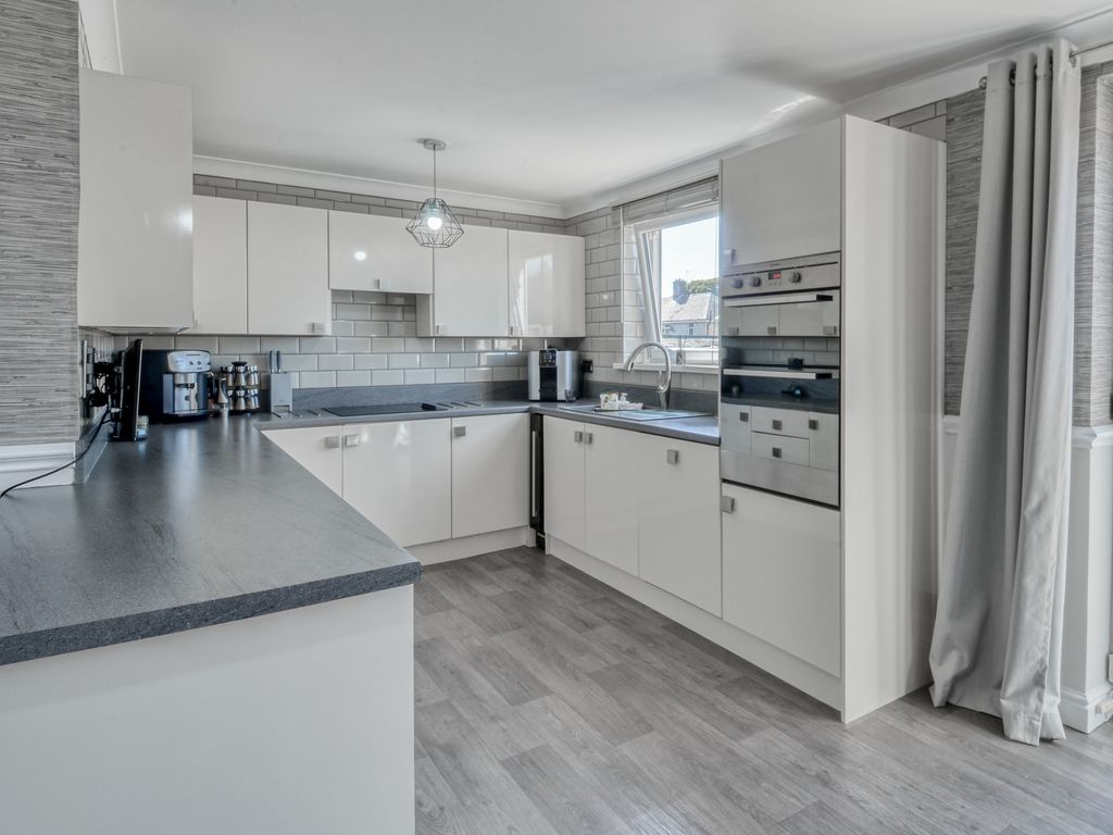 Gregg House Crescent, Sheffield S5  