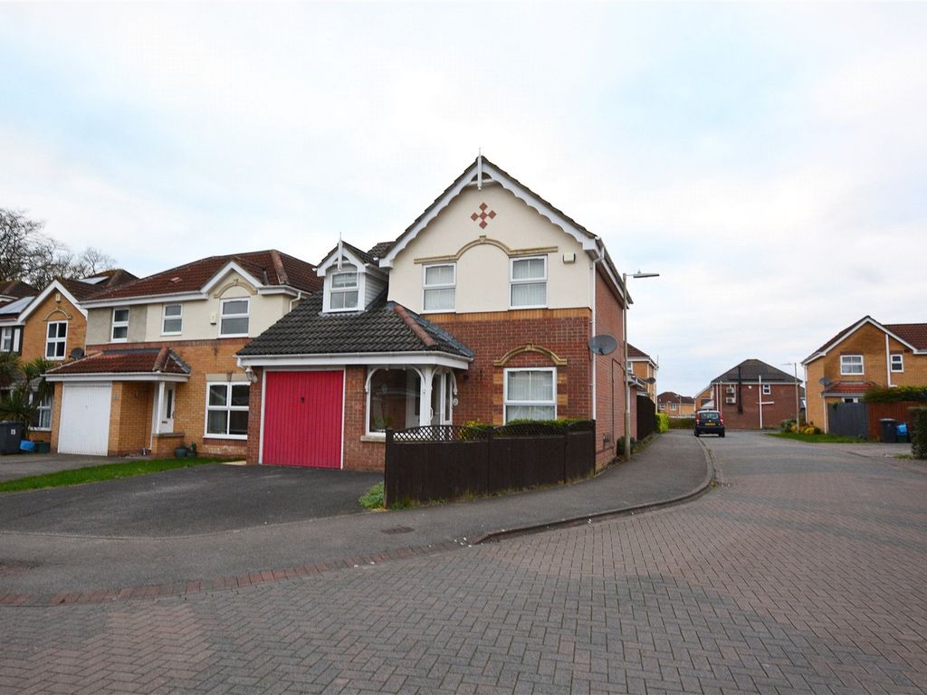 3 bed detached house for sale in Bentley Close, Quedgeley, Gloucester