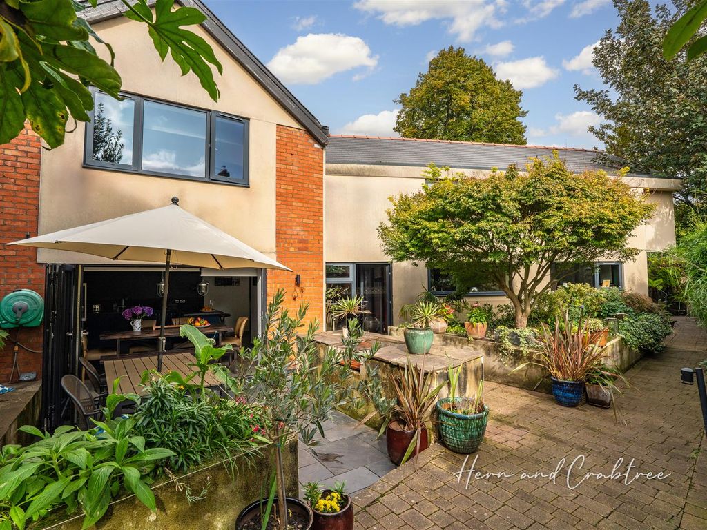 3 bed detached house for sale in Wyndham Road, Canton, Cardiff CF11, £