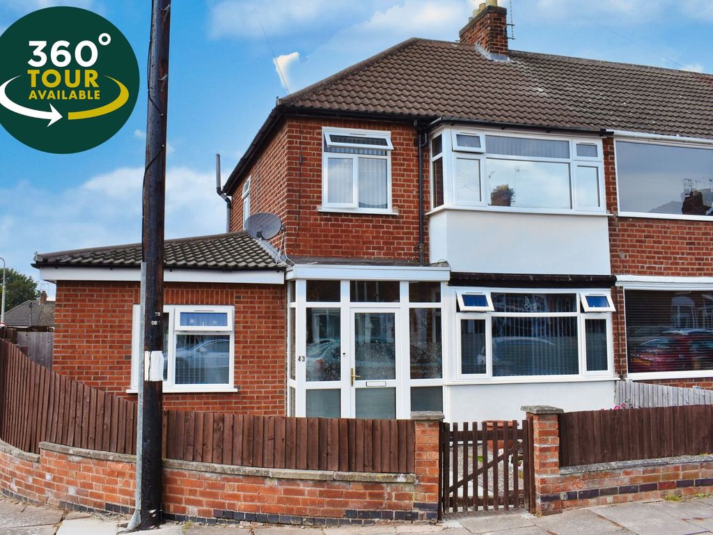 5 bed end terrace house for sale in Shropshire Road, Aylestone