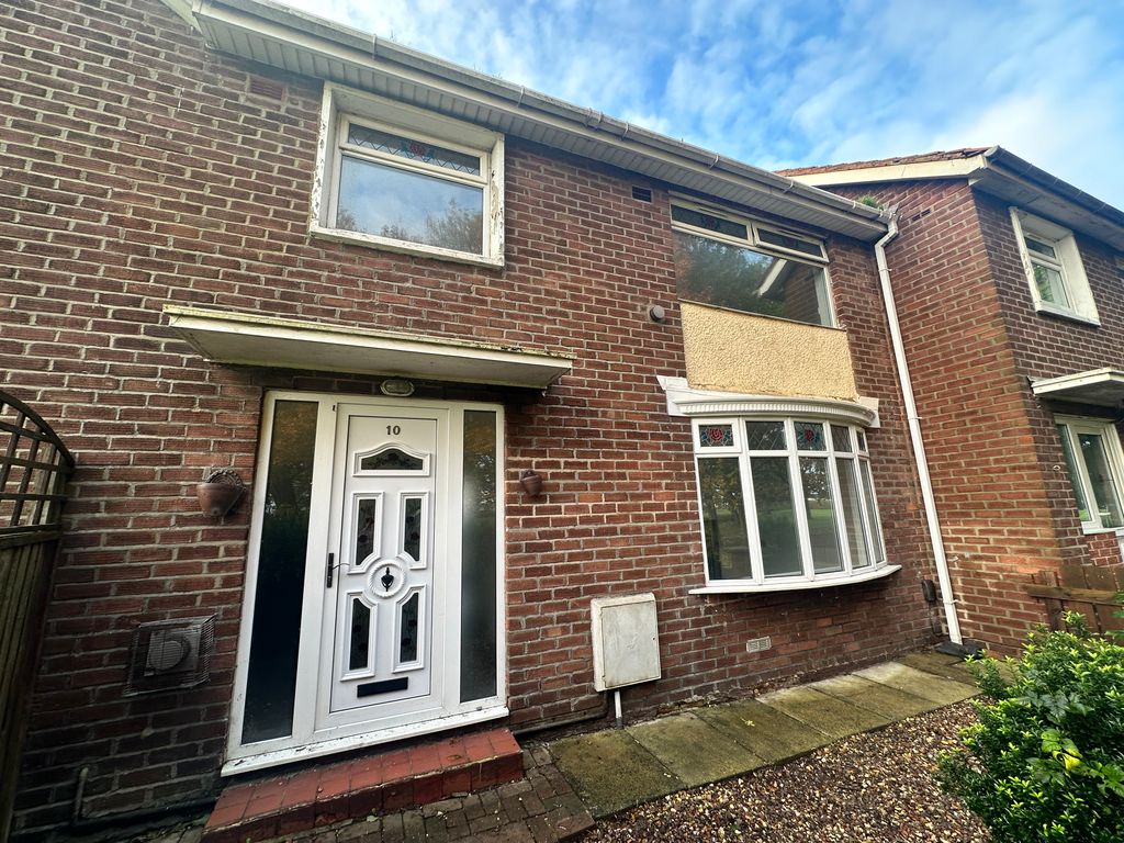 3 bed terraced house to rent in Longcroft Walk, Middlesbrough TS3, £595