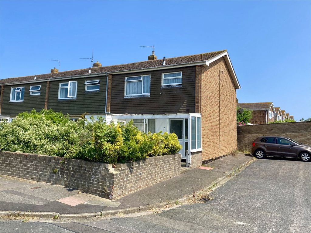 3 bed end terrace house for sale in Cunningham Drive, Eastbourne, East