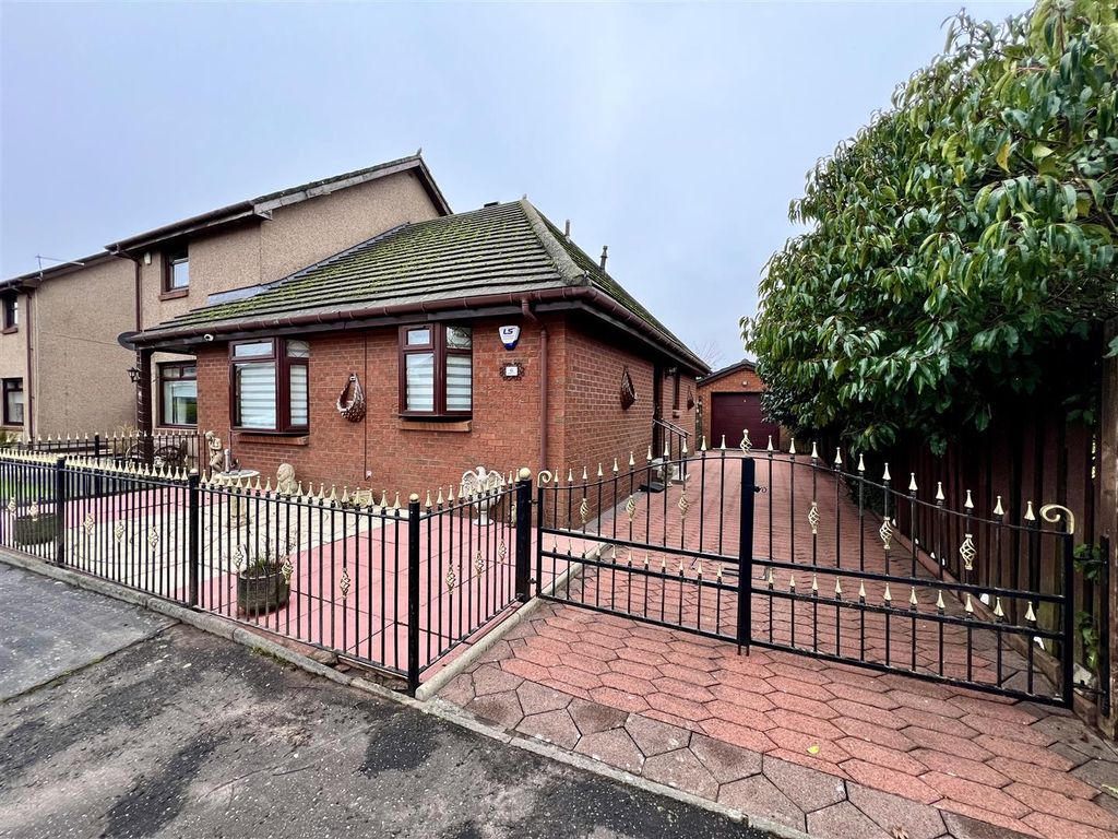 2 bed semidetached bungalow for sale in Brambling Court, Wishaw ML2, £
