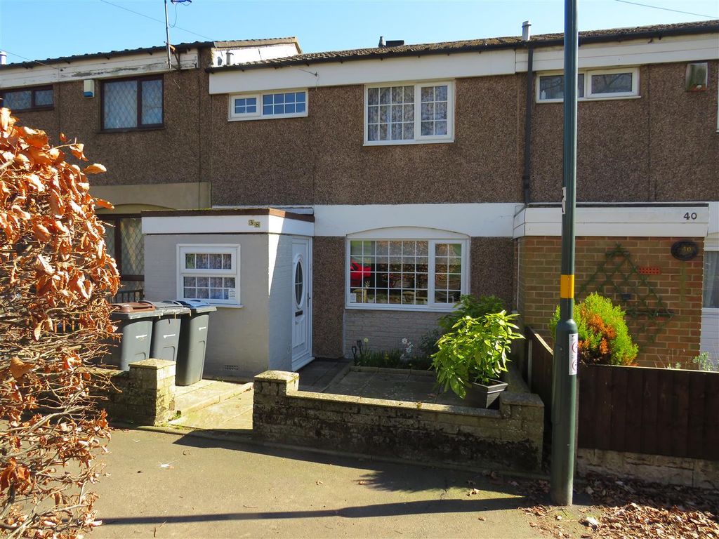 3 bed terraced house to rent in Kendrick Avenue, Yorkswood, Birmingham