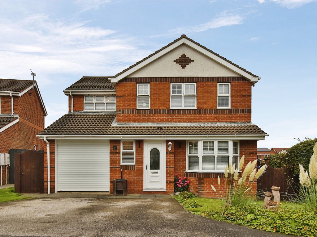 4 bed detached house for sale in Torcross Close, Hartlepool TS27, £