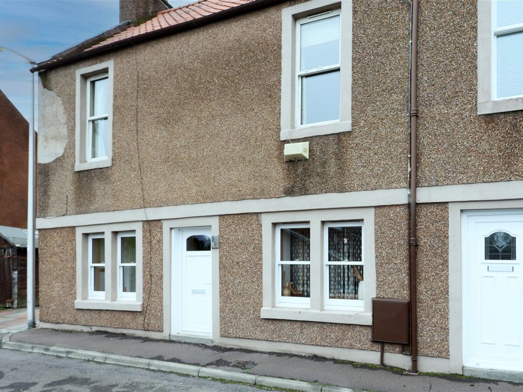 3 bed semidetached house for sale in Manse Road, Markinch, Glenrothes