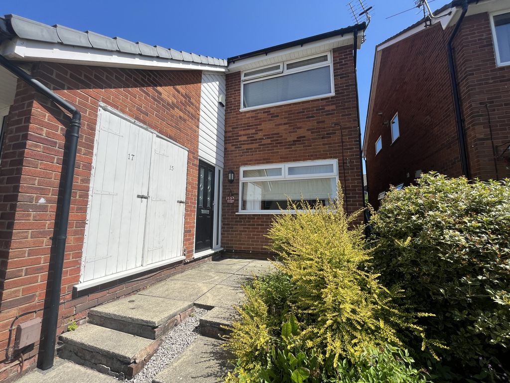 2 bed flat for sale in Briardene, Denton M34 Zoopla