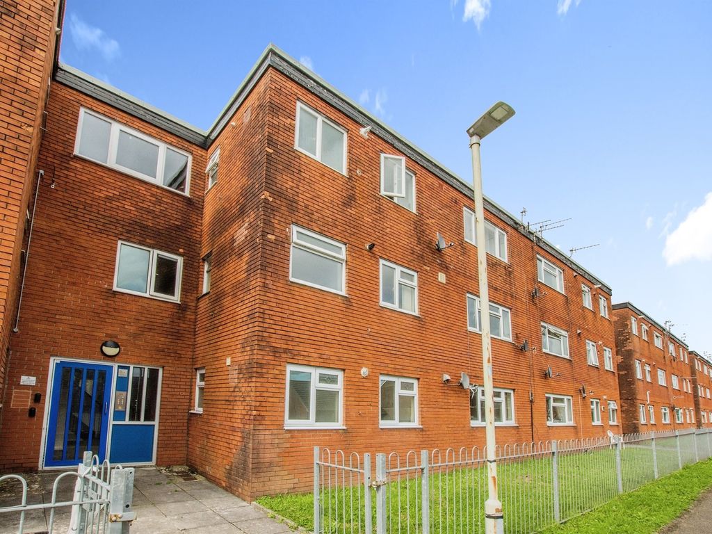 2 bed flat for sale in Woodview Court, Coedcae, Pontypool NP4, £85,000 Zoopla