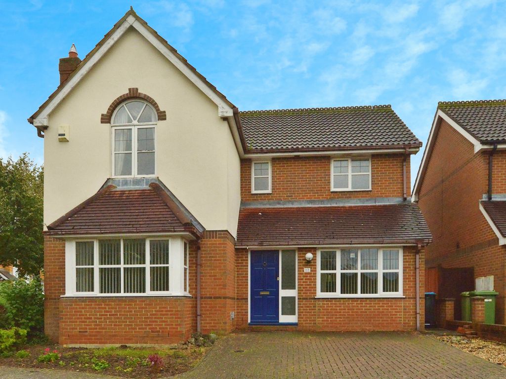 4 bed detached house for sale in Rosemullion Avenue, Tattenhoe, Milton
