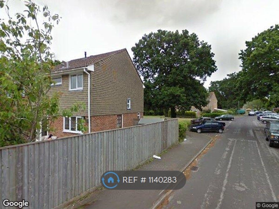 3 bed terraced house to rent in Cowleys Road, Burton, Christchurch BH23 Zoopla