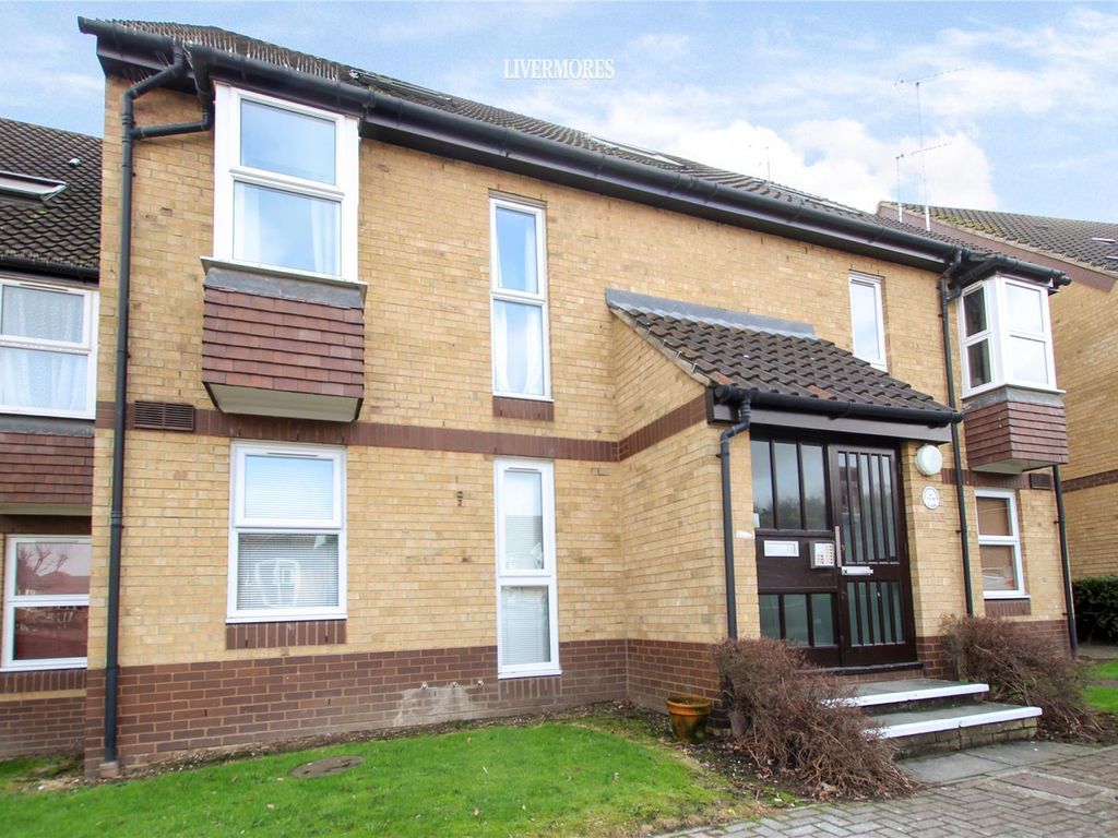 1 bed flat to rent in Heatherbank Close, Crayford, Kent DA1 Zoopla