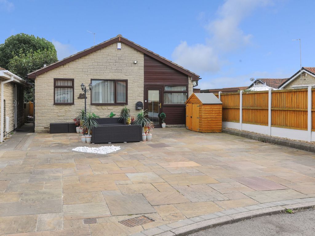 2 bed detached bungalow for sale in Grange Park Avenue, Brimington S43