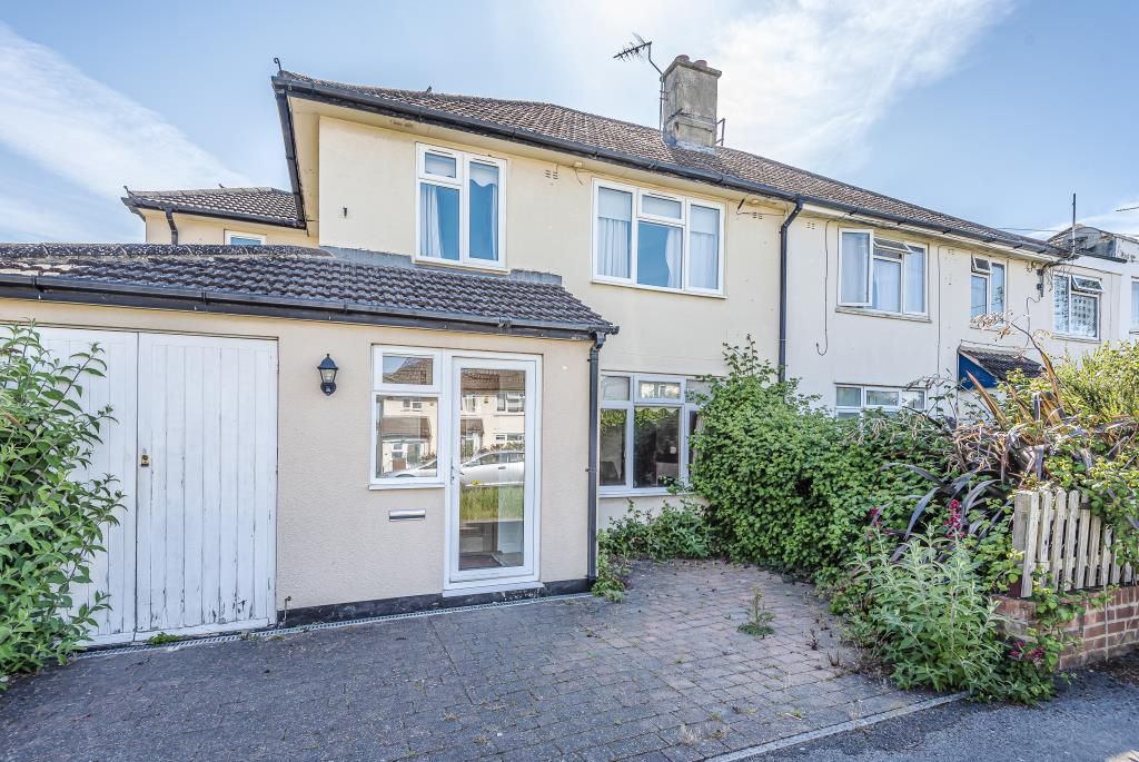 4 bed semidetached house to rent in Alesworth Grove, Headington OX3