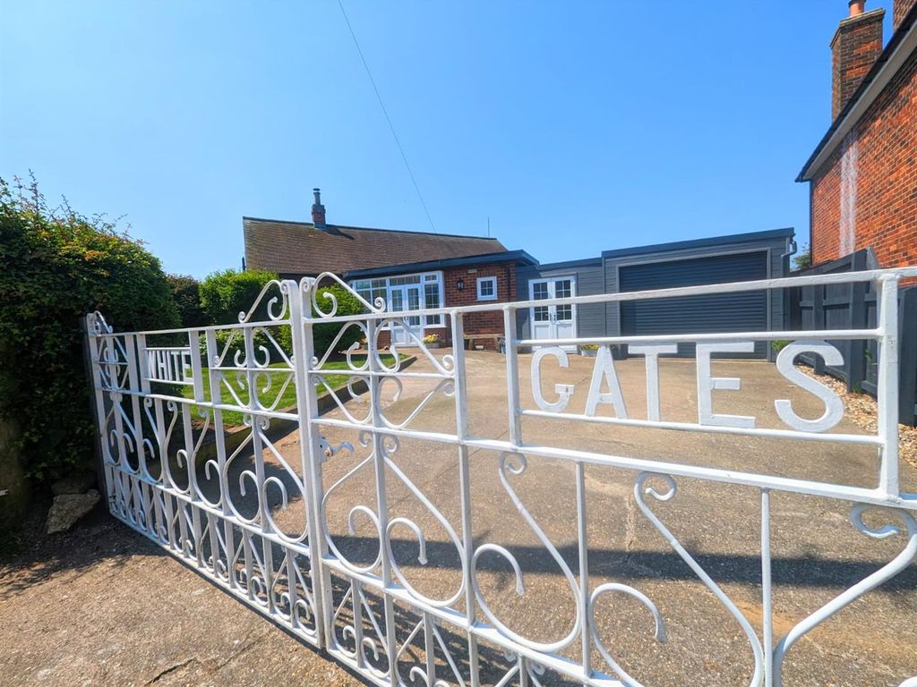 2 bed detached bungalow for sale in Leys Lane, Skipsea, Driffield YO25