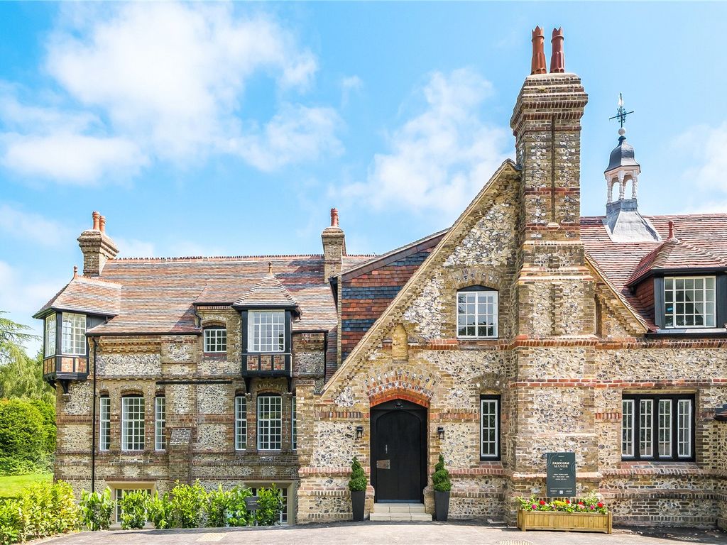 New home, 2 bed flat for sale in Manor Lane, Longfield DA3, £495,000