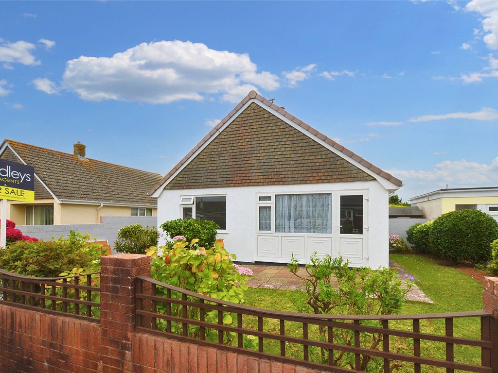 2 bed bungalow for sale in Gollands Close, Brixham, Devon TQ5, £375,000 Zoopla