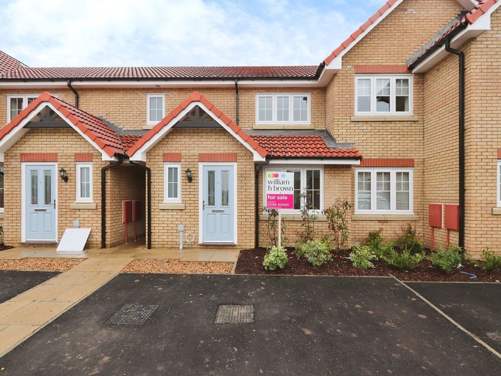 2 bed town house for sale in Milton Drive, Thorpe Hesley, Rotherham S61