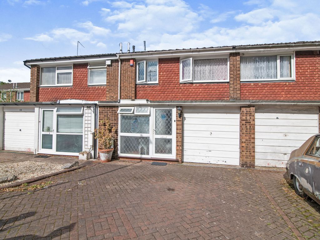 3 bed terraced house for sale in Hunstanton Avenue, Birmingham B17 Zoopla