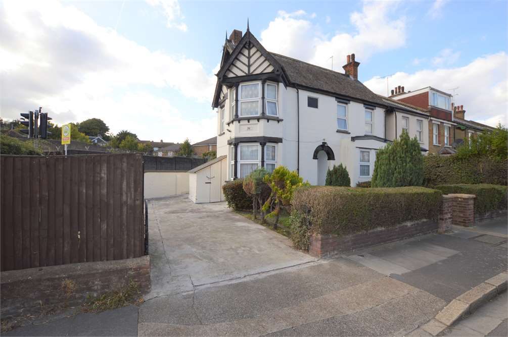 4 bed property for sale in Priory Road, Dartford, Kent DA1 Zoopla