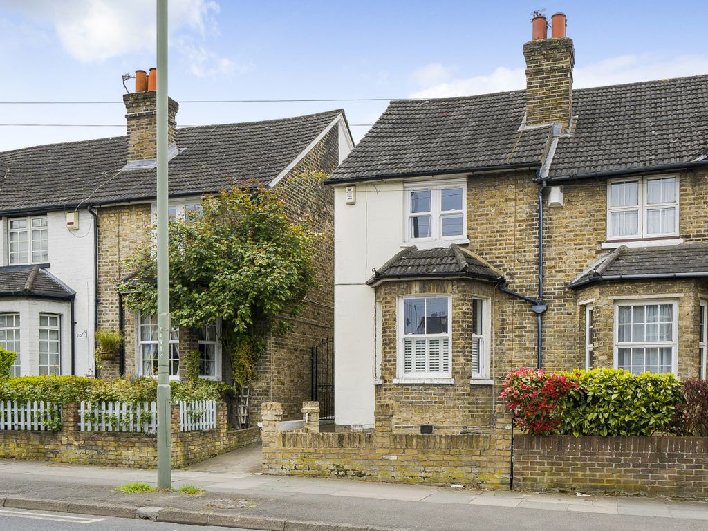 2 bed end terrace house for sale in White Horse Hill, Chislehurst, Kent
