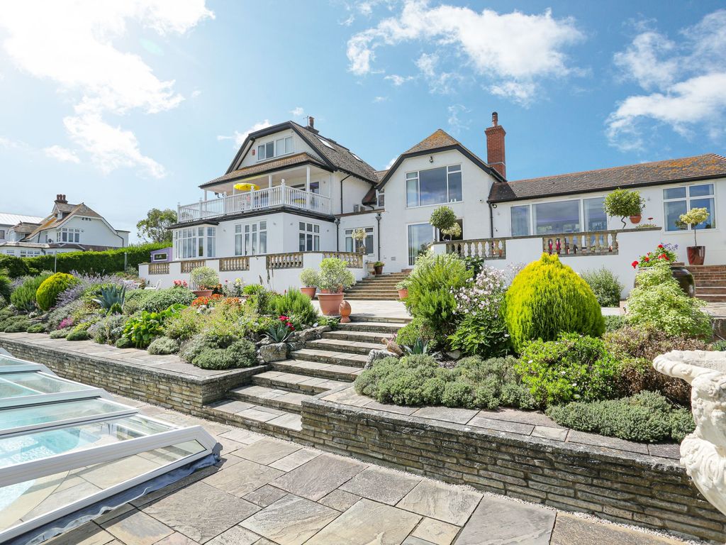 9 bed detached house for sale in North Foreland Avenue, Broadstairs