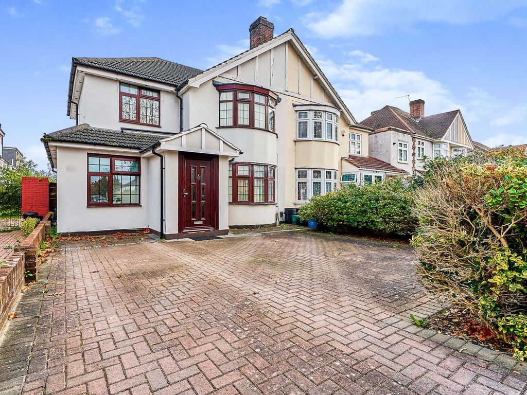 4 bed semidetached house for sale in Hanworth Road, Hounslow TW4 Zoopla