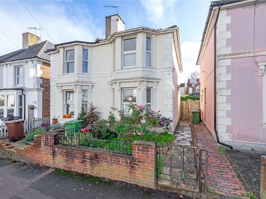 2 bed semidetached house for sale in Western Road, Tunbridge Wells TN1