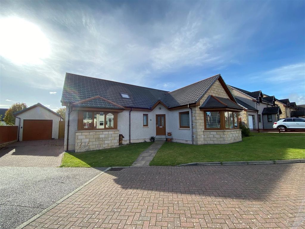 Leonach Crescent, Elgin IV30