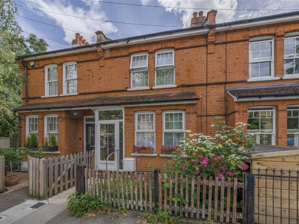 3 bed property for sale in Fairfax Road, Teddington TW11, £719,950 Zoopla