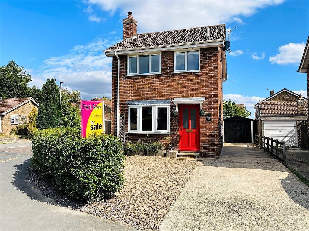 3 bed detached house for sale in St. Marys Avenue, Hemingbrough, Selby
