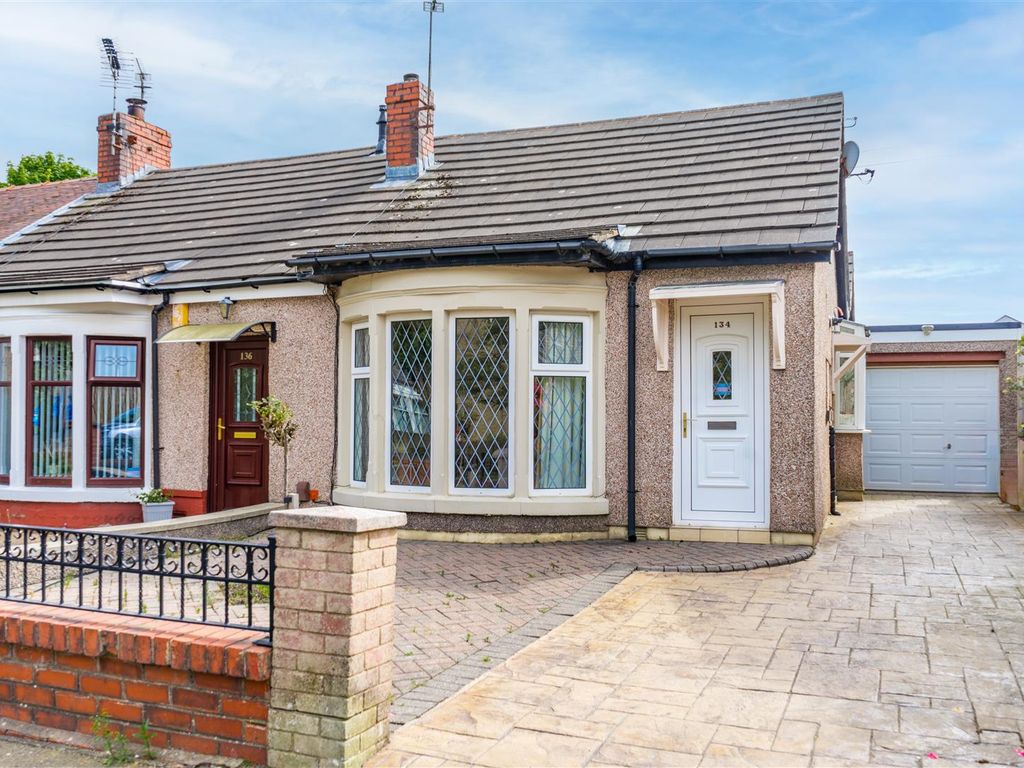 1 bed bungalow for sale in Haywood Road, Accrington BB5, £130,000 Zoopla