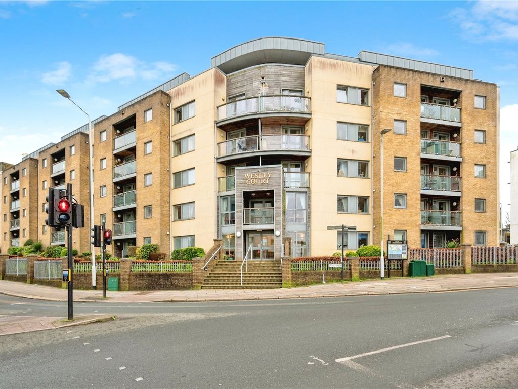 2 bed flat for sale in Millbay Road, Plymouth, Devon PL1, £160,000 Zoopla