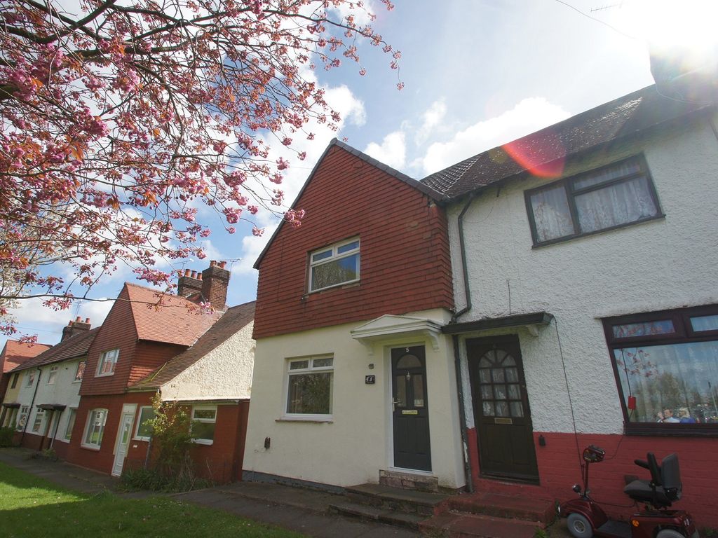 3 bed terraced house to rent in Penn Gardens, Ellesmere Port, Cheshire