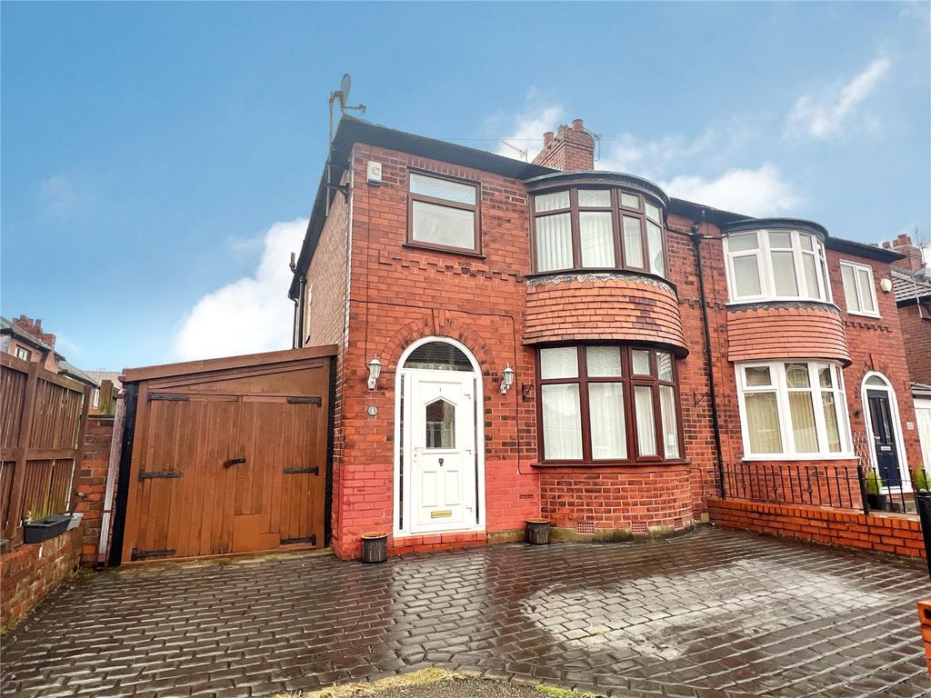 3 bed semidetached house for sale in Linton Avenue, Denton, Manchester, Greater Manchester M34