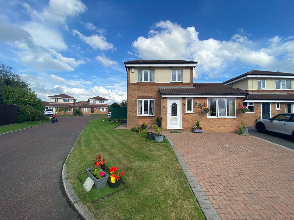 4 bed detached house for sale in Milbeck Close, Longridge, Preston PR3