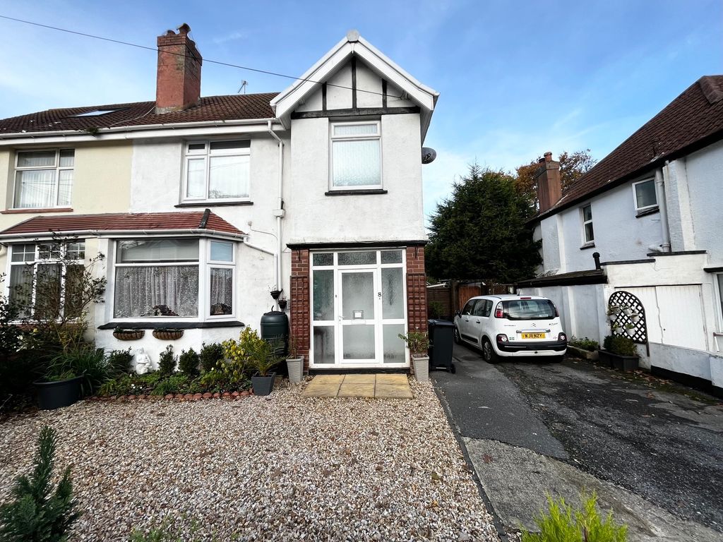 1 bed flat for sale in Oldway Road, Paignton TQ3, £170,000 Zoopla