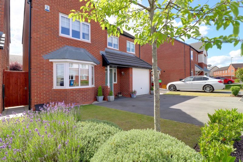 4 bed detached house for sale in Springfield Gardens, Gnosall, Stafford