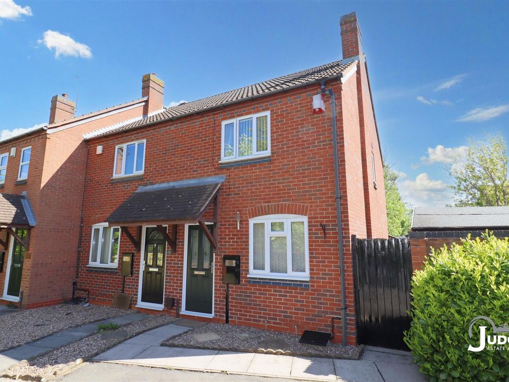 2 bed end terrace house for sale in Glebelands Road, Leicester LE4, £