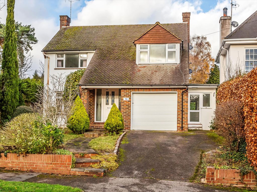 3 bed detached house for sale in Links Green Way, Cobham, Surrey KT11