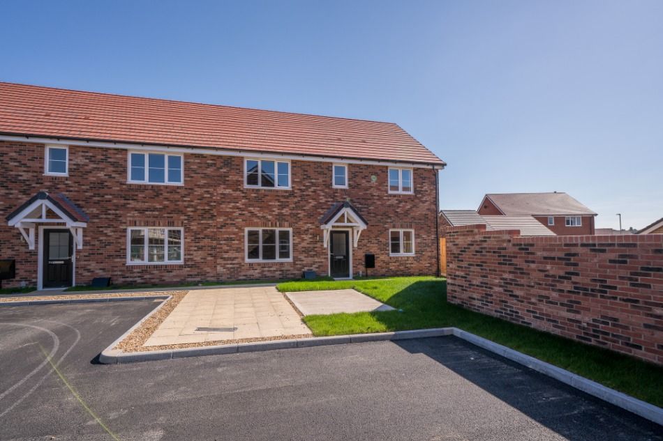 2 bed for sale in Bidwell Mews, Skye Gardens, Houghton Regis