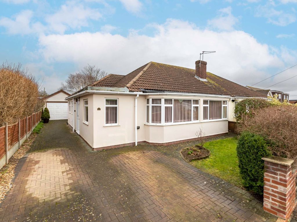3 bed bungalow for sale in Stoke Lane, Stoke Lodge, Bristol BS34 Zoopla
