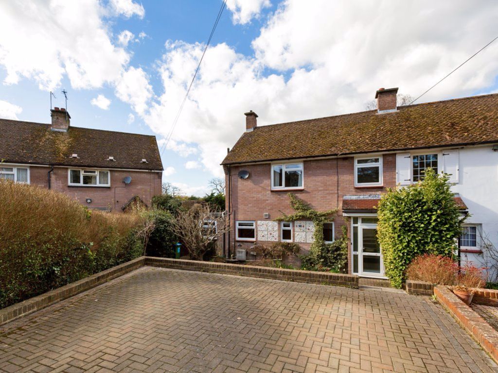 3 bed semidetached house to rent in Saddlers Park, Eynsford, Kent DA4