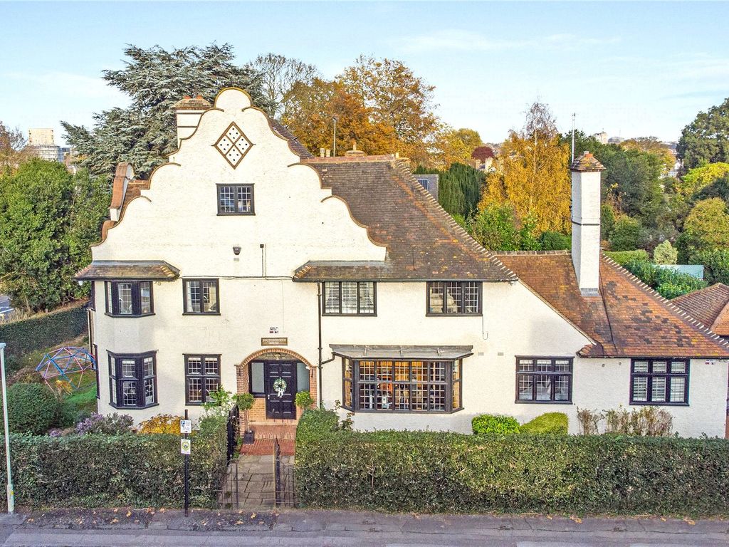 Southborough Road, Chelmsford CM2  