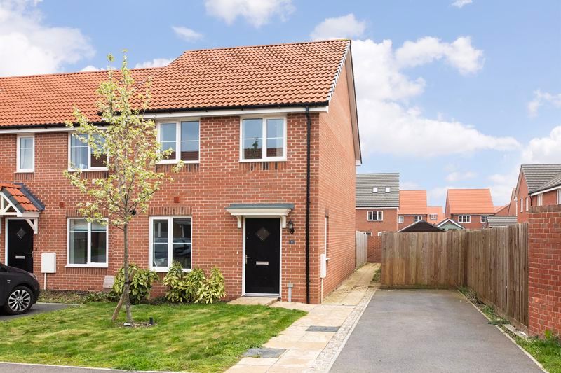 3 bed end terrace house for sale in Buzzard Rise, Gwp, Didcot OX11 Zoopla
