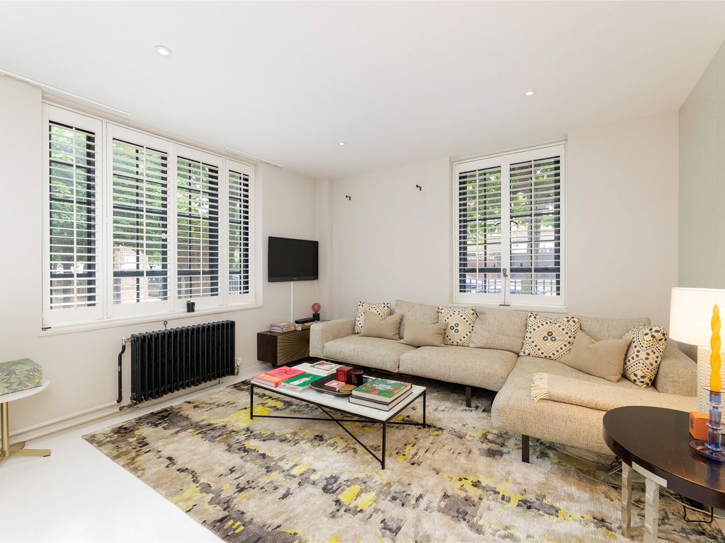 2 bed flat for sale in Swan Court, Chelsea Manor Street, Chelsea